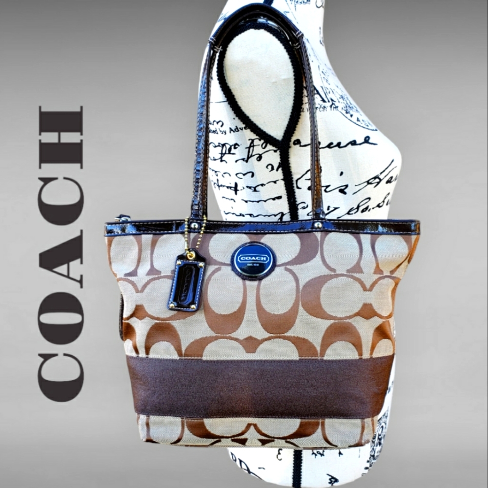 💯 COACH Signature Brown Stripe Shoulder Tote & Handbag Purse